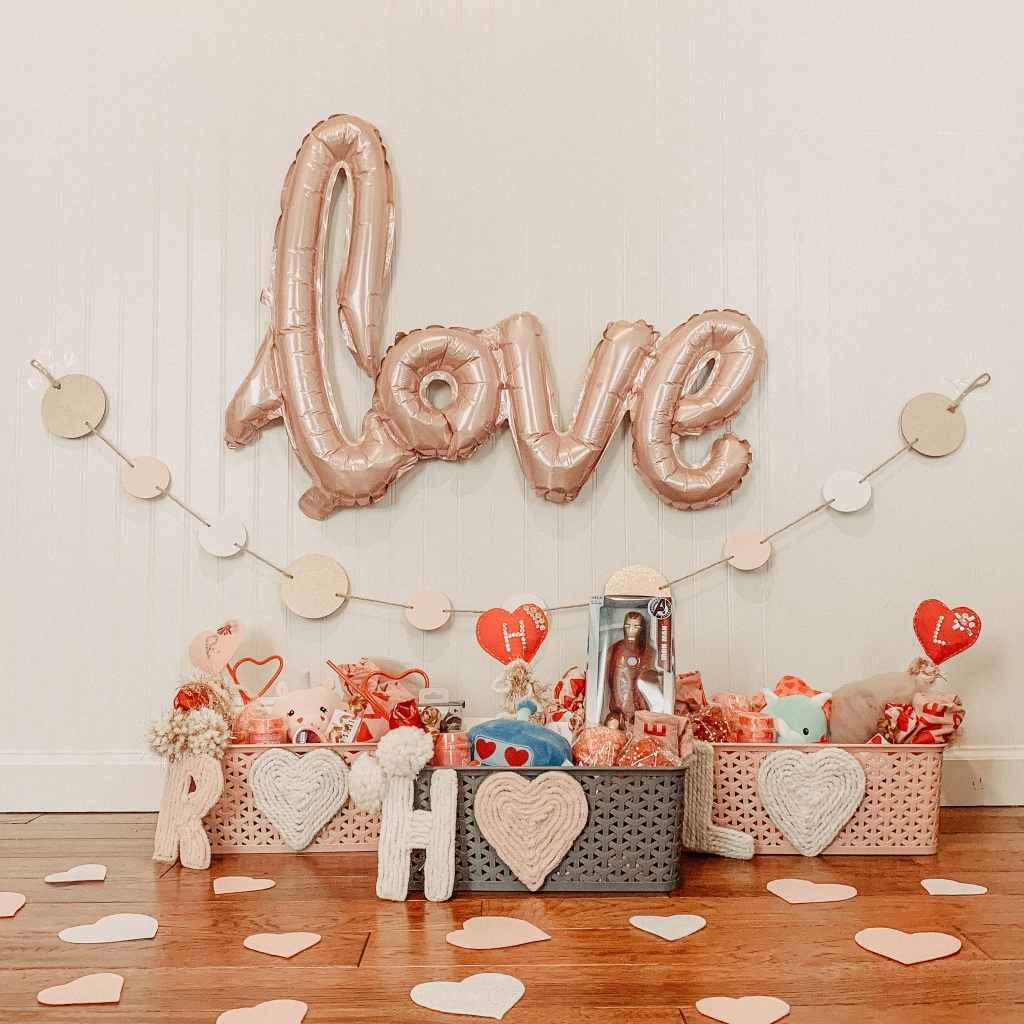 Valentine's Day Love Baskets for Kids - Caitlin Marie Design
